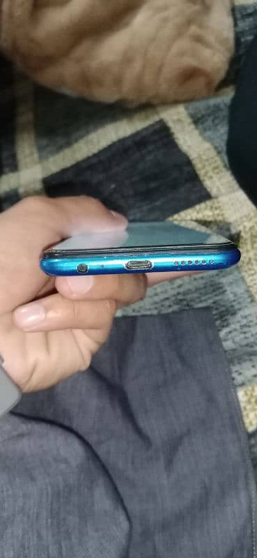 Infinix note 8i 6gb 128gb 7