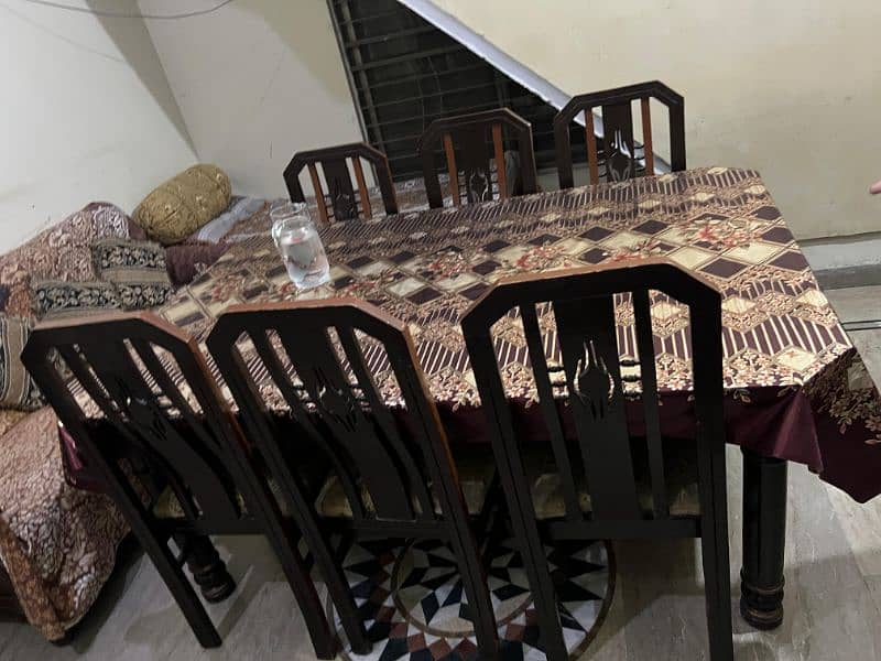 6 chairs dining table 0