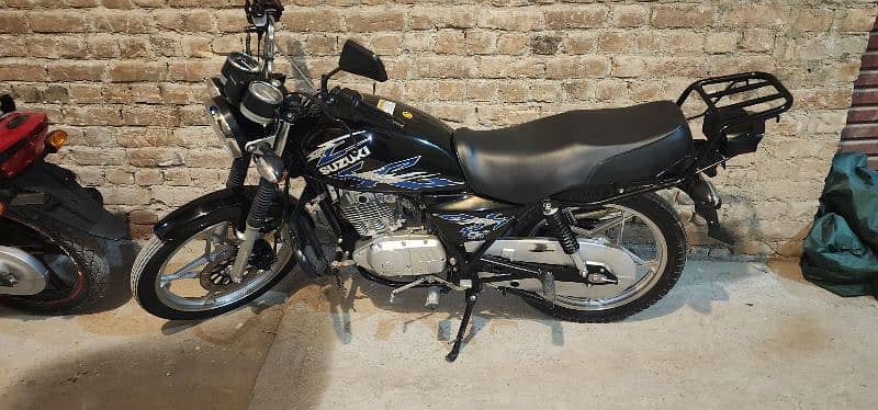 GS 150 SE model 2020 peshawar 0