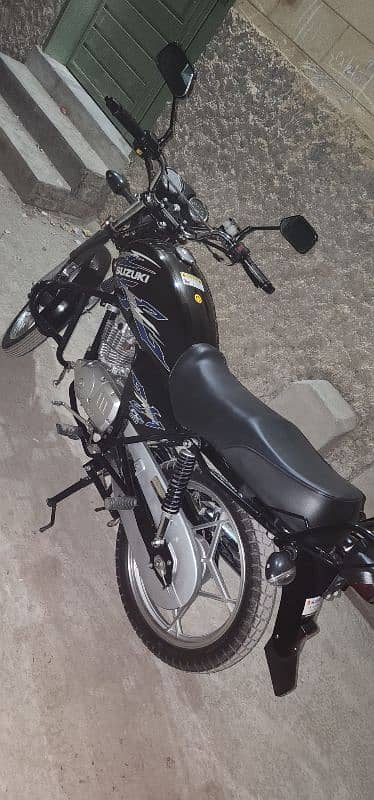 GS 150 SE model 2020 peshawar 6