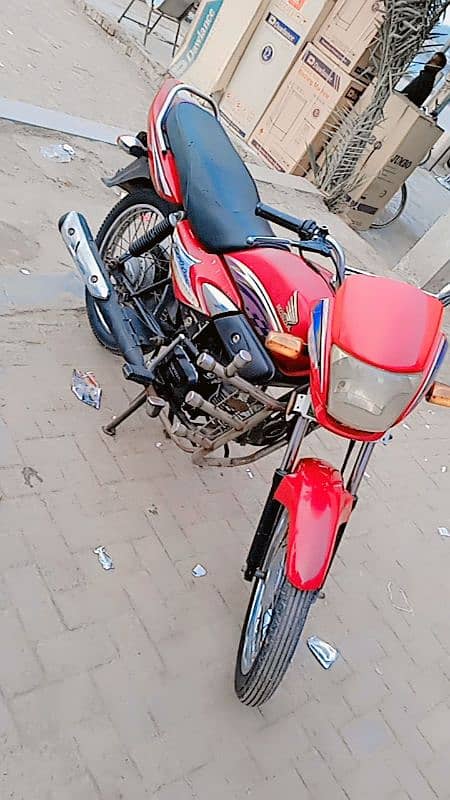 honda 100 in okara cantt all ok 1