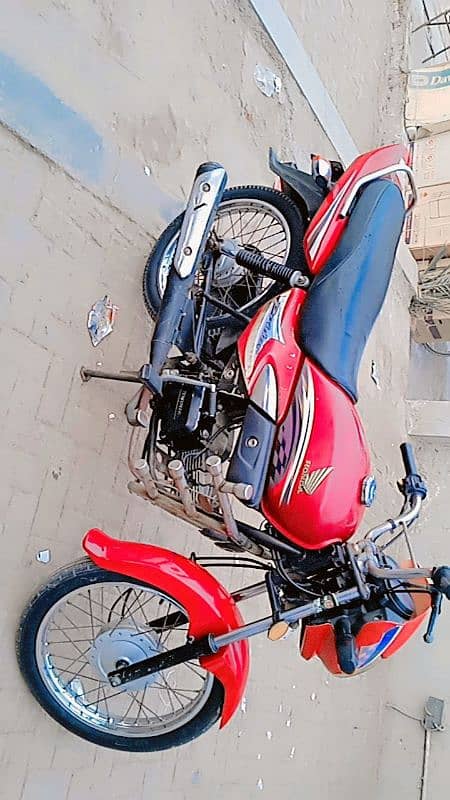 honda 100 in okara cantt all ok 2