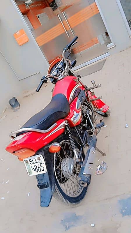 honda 100 in okara cantt all ok 3