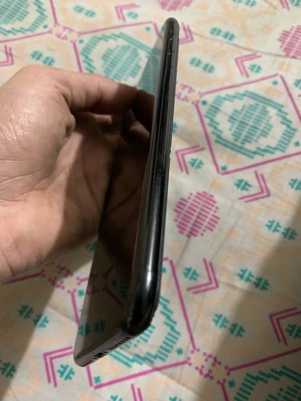 iPhone 7 Plus 256gb sim wala bypass 5