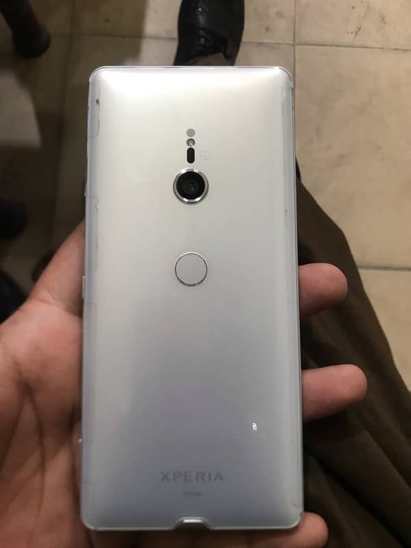 Sony Xperia xz3 0