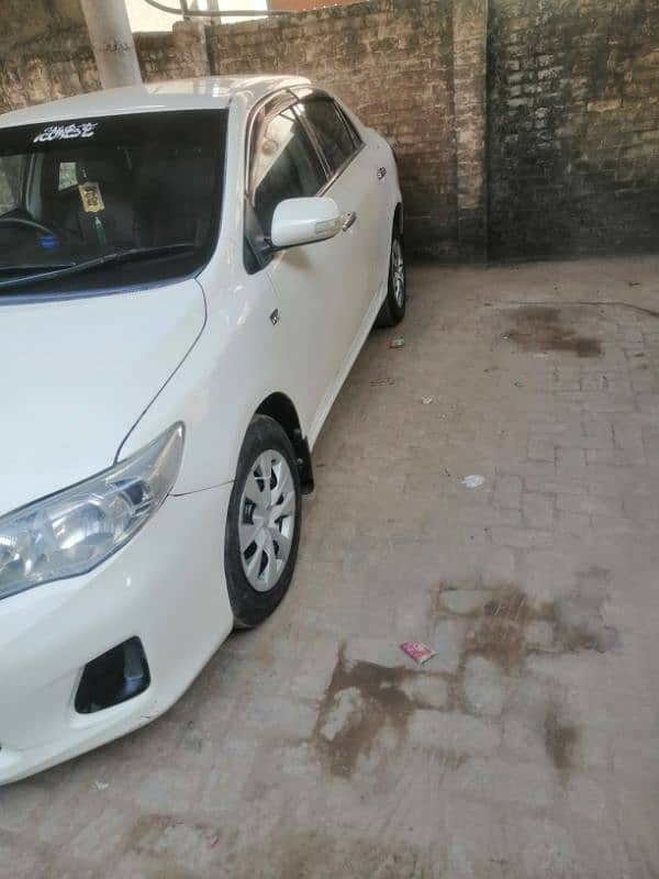 Toyota Corolla XLI 2012, 2nd Owner 1