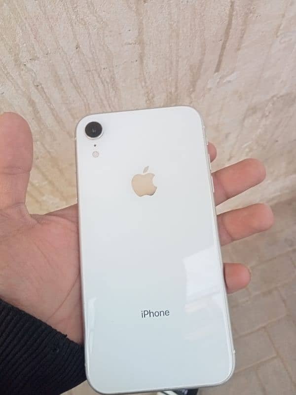 iphone XR PTA approved 64 gb 0