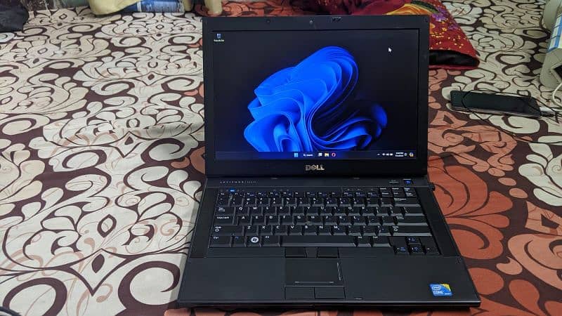 Dell i5 1st generation laptop 7