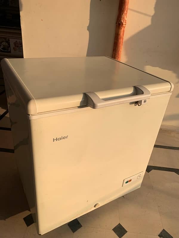 Haier Single Door Deep Freezer Compact and Efficient Cooling 15