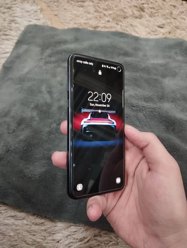 Samsung s10e dual SIM 6/128gb ( EU version) 6