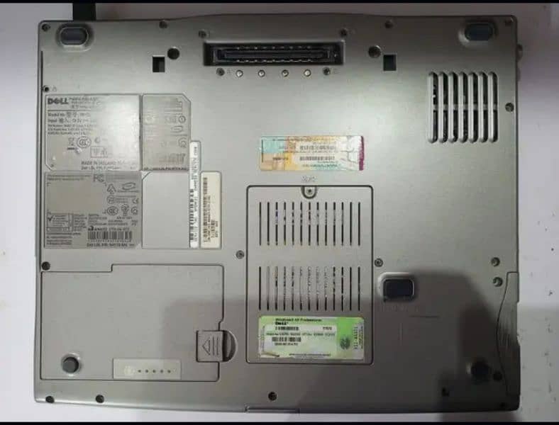 Dell Latitude D520 7