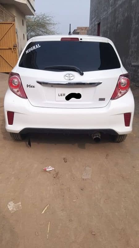 Toyota Vitz 2017 9