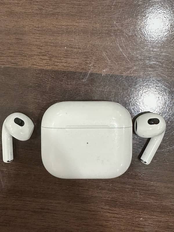 APPLE AIRPODS 3 (original) 0