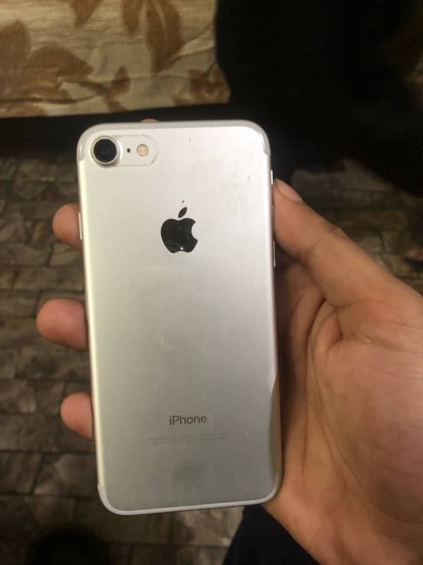 IPHONE 7 128gb PTA APPROVED 5