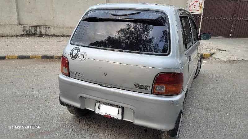 Daihatsu Cuore 2011 4