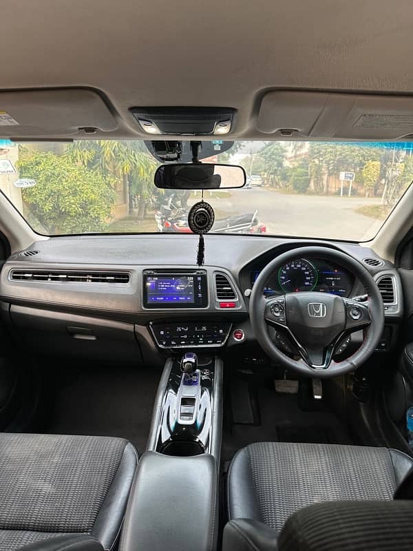 Honda Vezel 2013 Z package 6