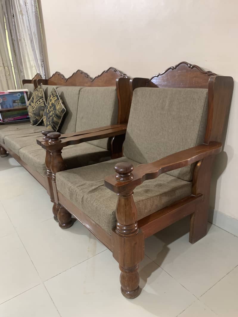 5 seater antique sofa set 0