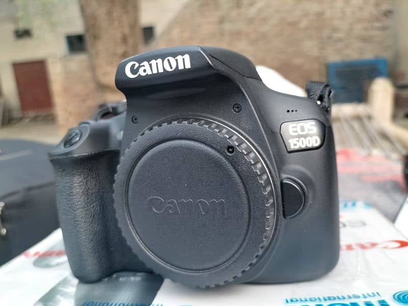 Canon 1500 D 1