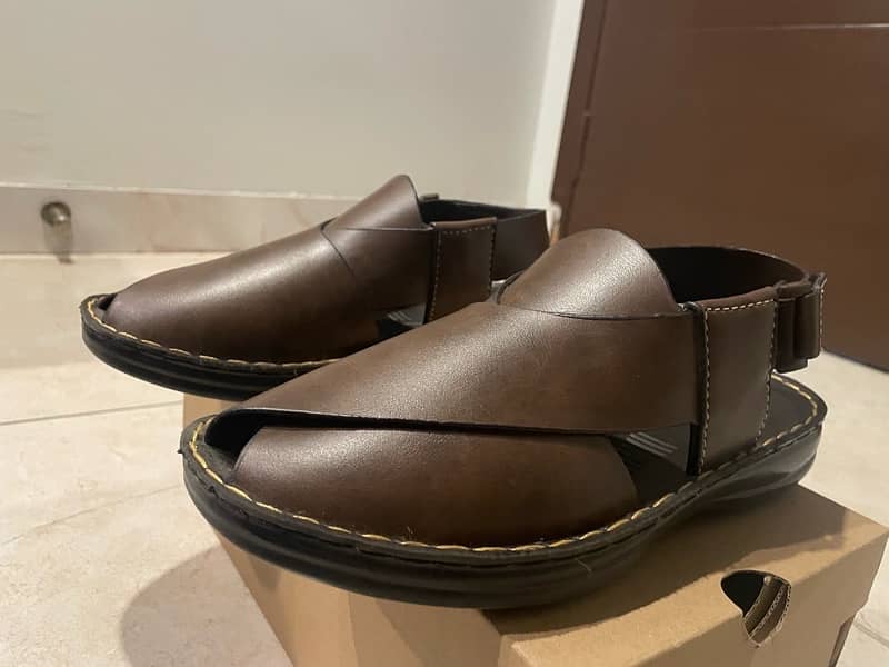 BROWN PESHAWARI CHAPAL - BATA - SIZE 8 3