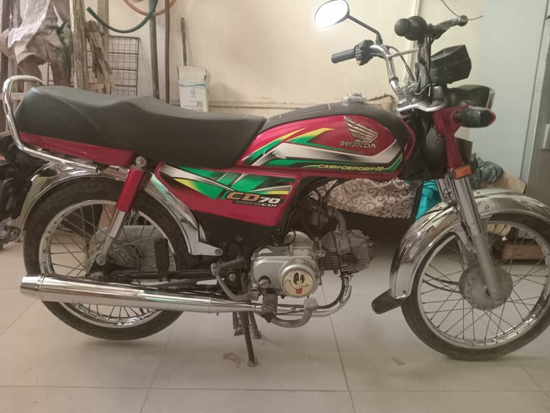 honda cd 70 new bike 6500km used original lahore registered 3