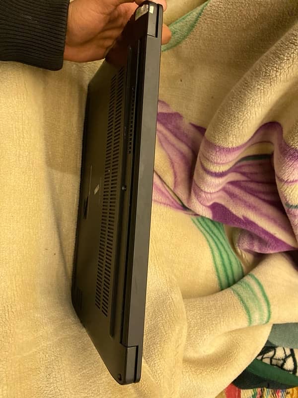 Dell Latitude 7490 Core i7 vpro 8 Gen With Touch Screen 1