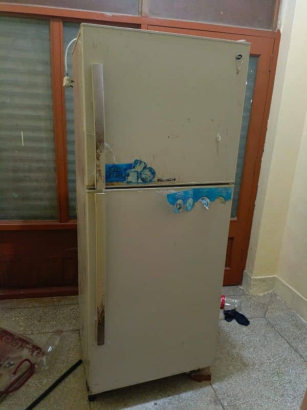 original pel fridge just Gase leeak ishu 0