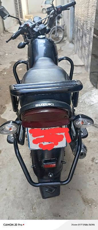 Suzuki GS-150 Model 2020 16