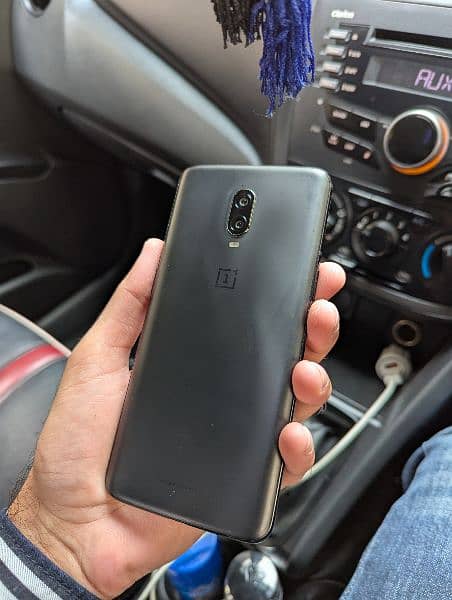 OnePlus 6t Dual Sim PTA Official Approved Wth Box And Original Charger 1