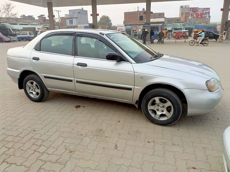 Suzuki Baleno 2004 8