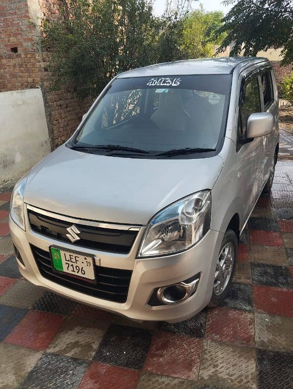 Suzuki Wagon R 2019 14