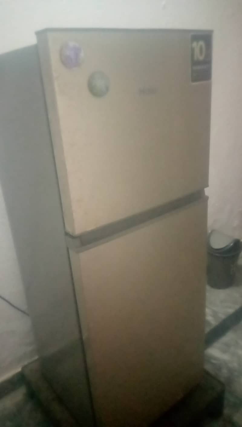 Haier refrigerator in excellent working condition 3