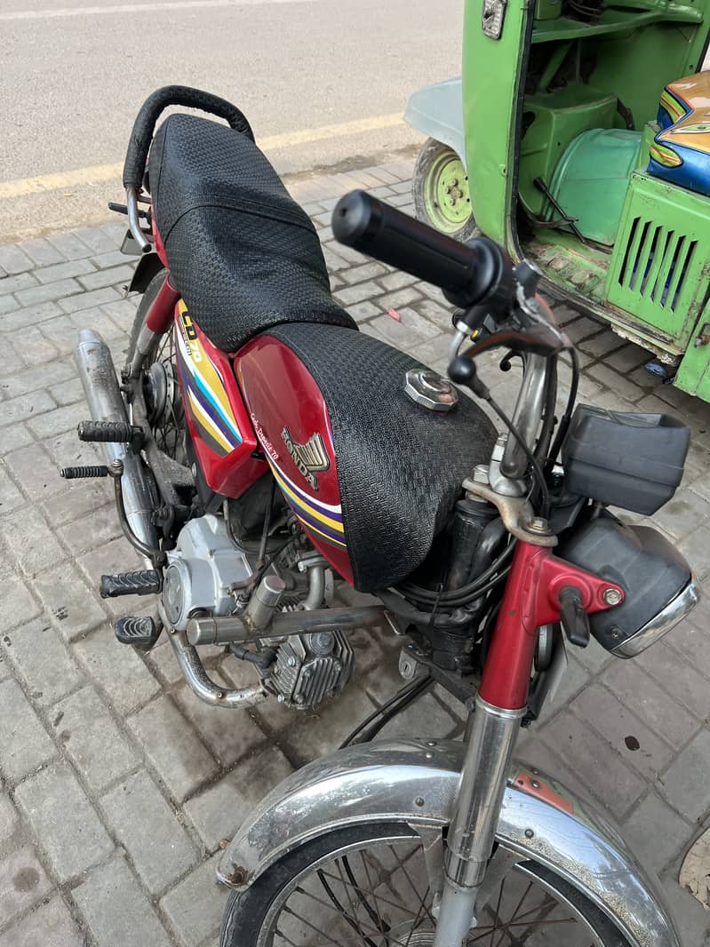 Honda CD 70 2015 2