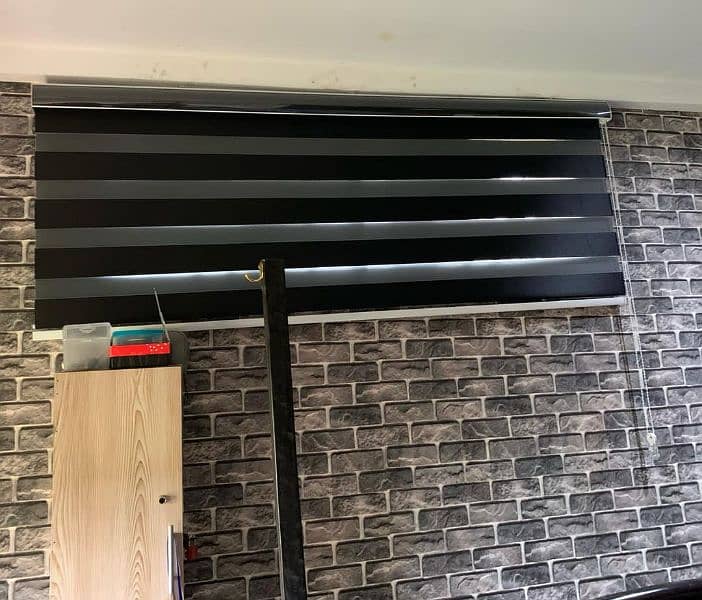 window blinds available with fitting 5