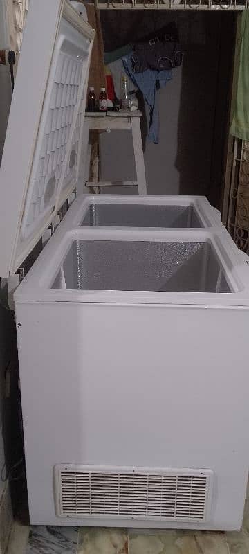 Waves Double Door Deep Freezer Slightly Used 2