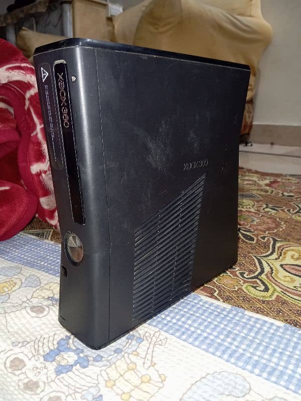 xbox 360 slim 1