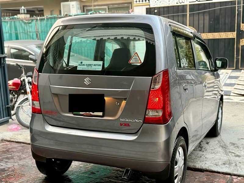 Suzuki Wagon R 2017 4