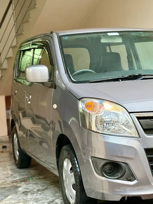 Suzuki Wagon R 2017 9