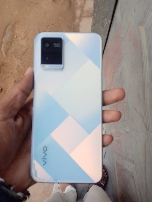 vivo y21 4.64 with box 0