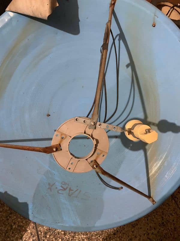 dish antenna for sale with all accessories 0