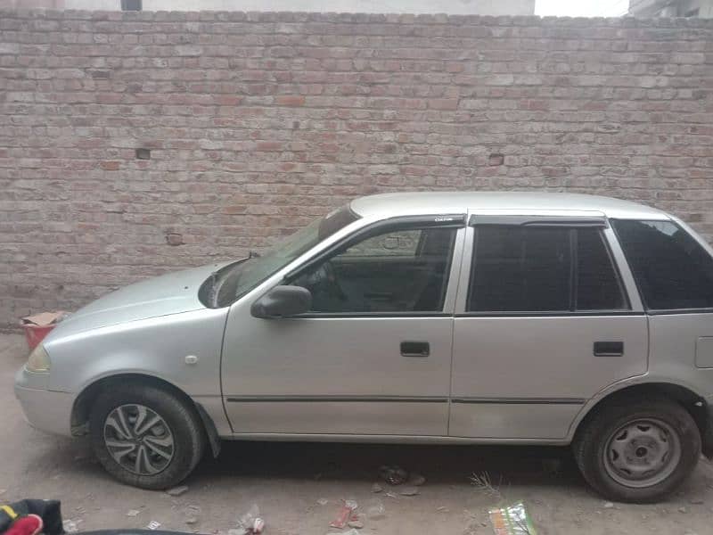 Suzuki Cultus 2001 3