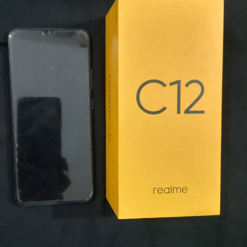 Realme C12 3