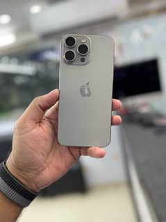 iPhone 15 Pro Max 256gb HK NON PTA