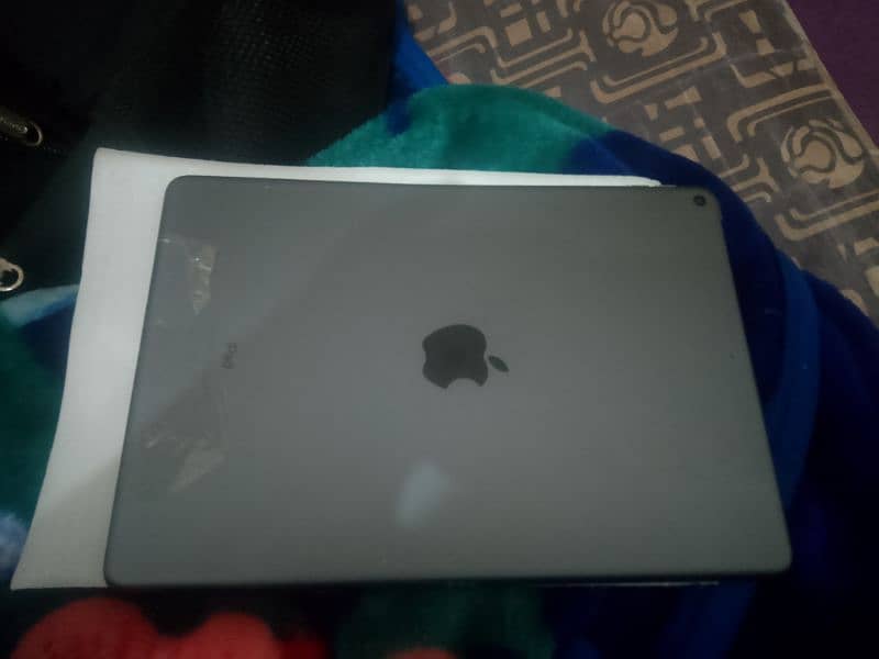 ipad air 3 owner Locked 2