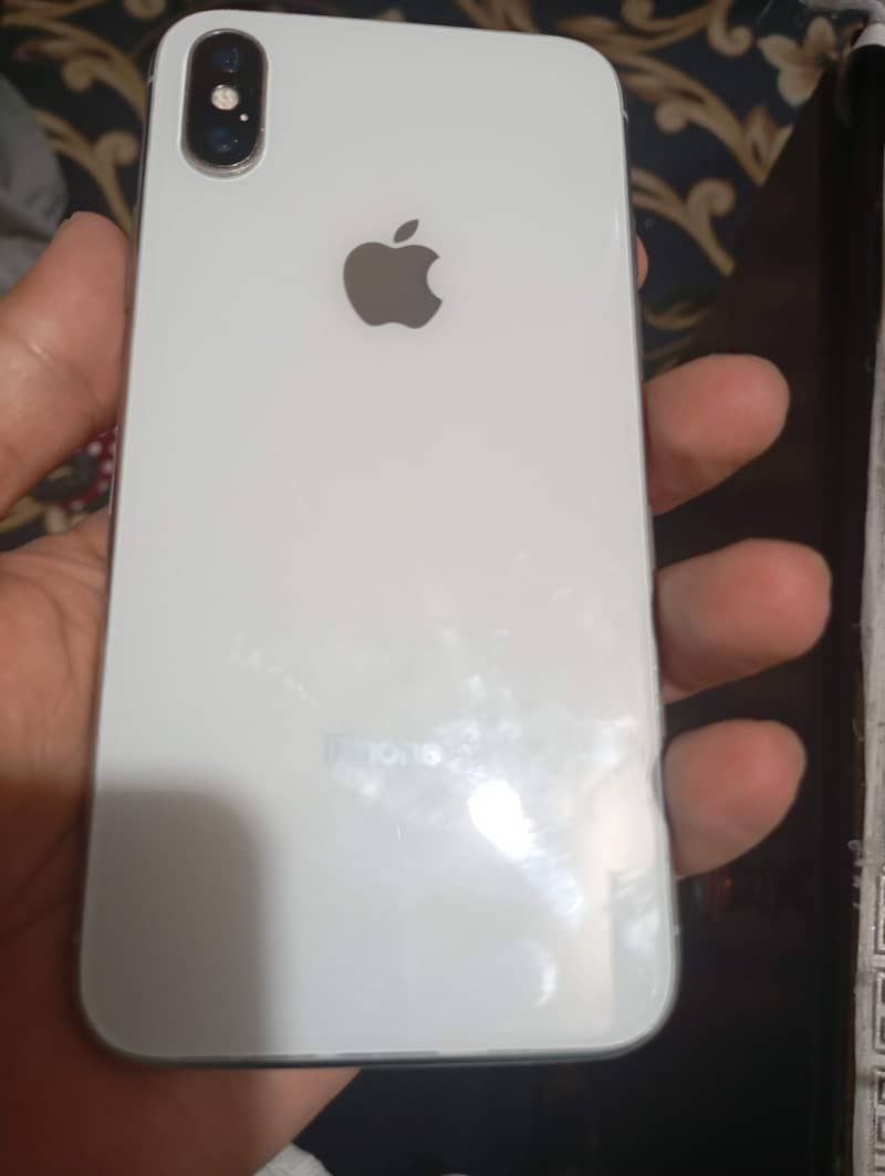 Apple iPhone X 1