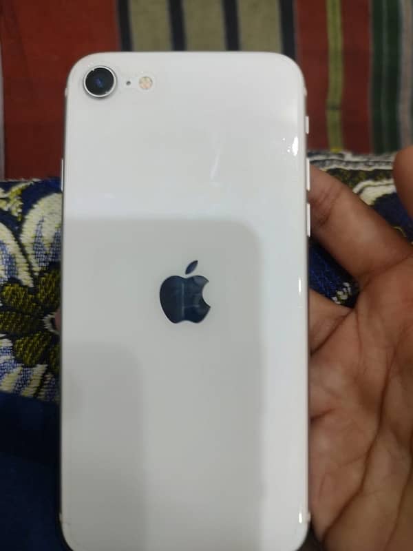 iPhone SE  dual pta approved condition 10/10 5