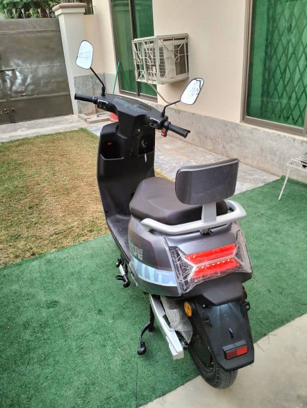 Electric Scooter 2