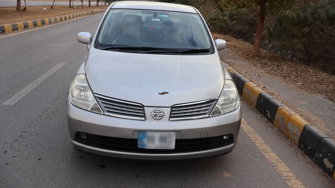 Nissan Tiida 2007 0