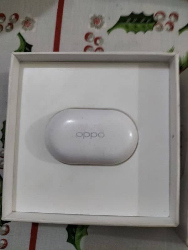 Oppo Enco W11 Wireless Earbuds 2