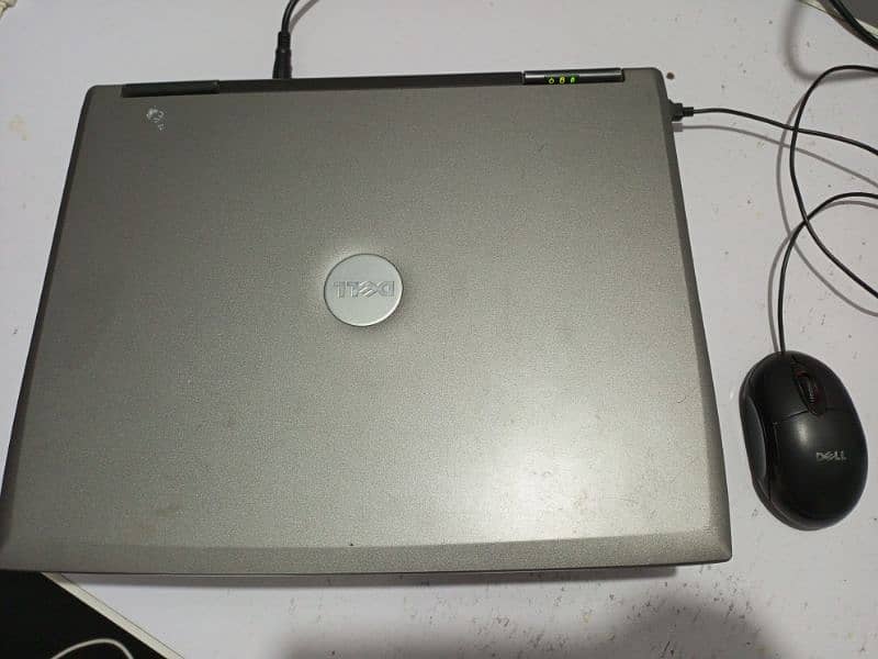 Dell Latitude D520 2