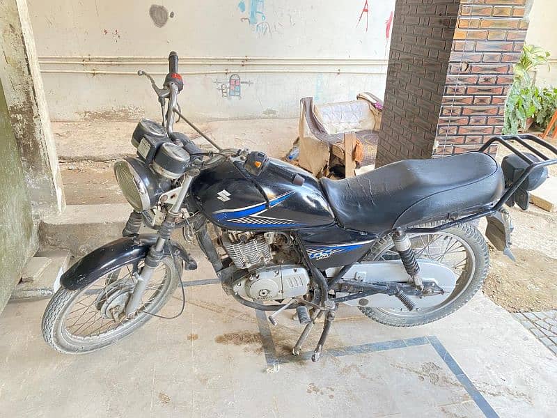 Suzuki RS150 Premium 0